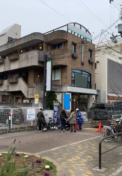 西宮市で外壁・防水工事！！のサムネイル