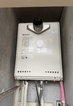 大阪市　給湯器取付工事のサムネイル